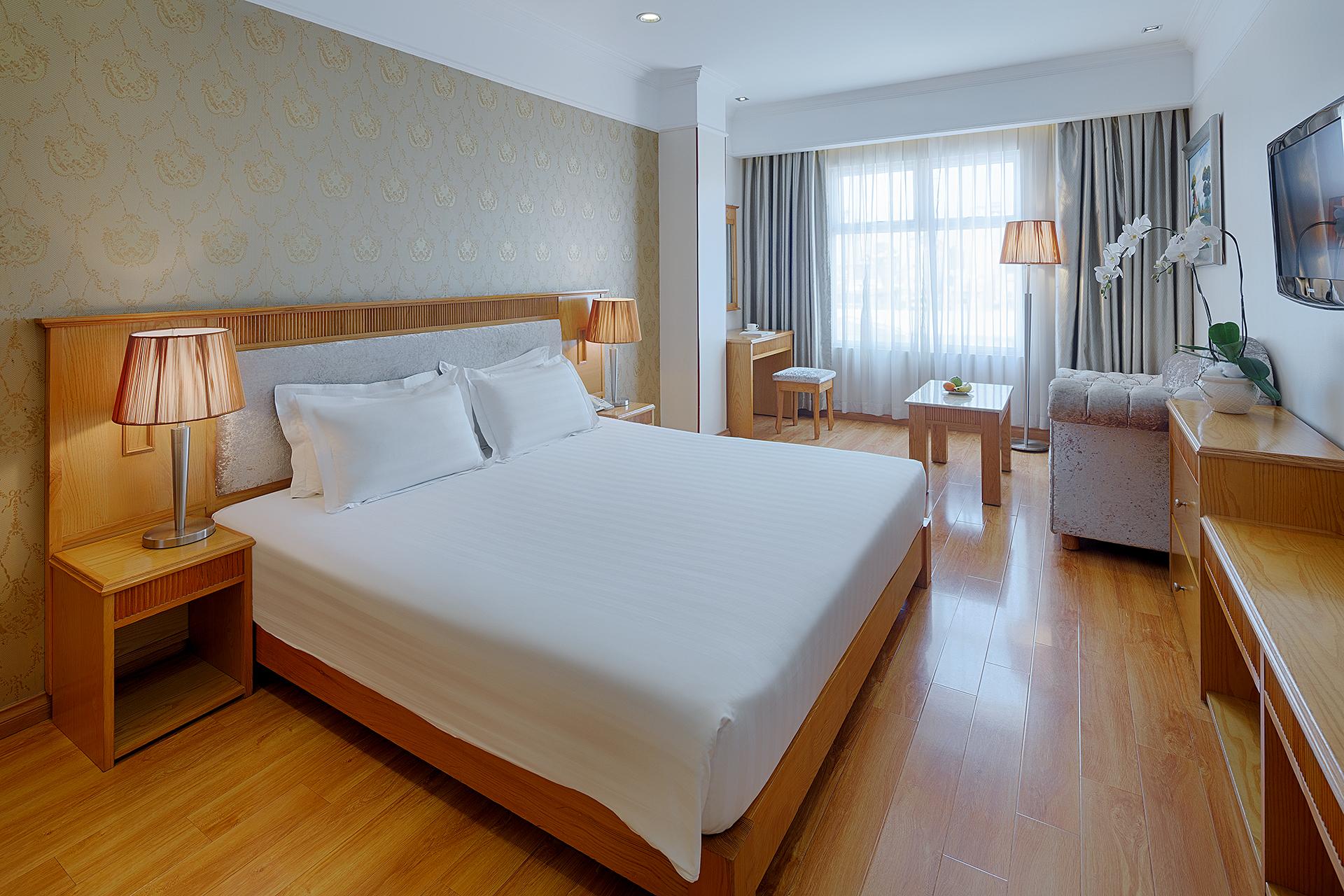 Silverland Ben Thanh Ho Chi Minh City Exterior photo
